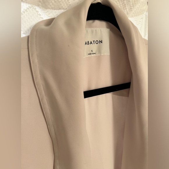 BNWT BABATON KAHLO Long Robe - Picture 6 of 14